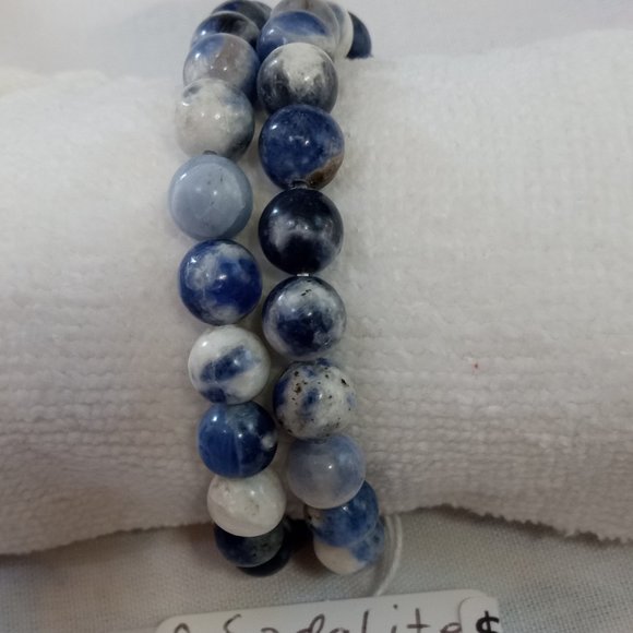 8.5 mm Sodalite Bead stretchy Bracelets - Picture 2 of 2